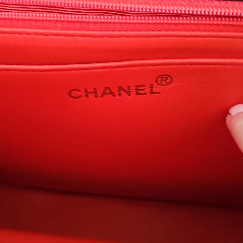 🌟CHANEL🌟 RARE AUTHENTIC Black Patent Leather Suede Flap Bag - Picture 4 of 14